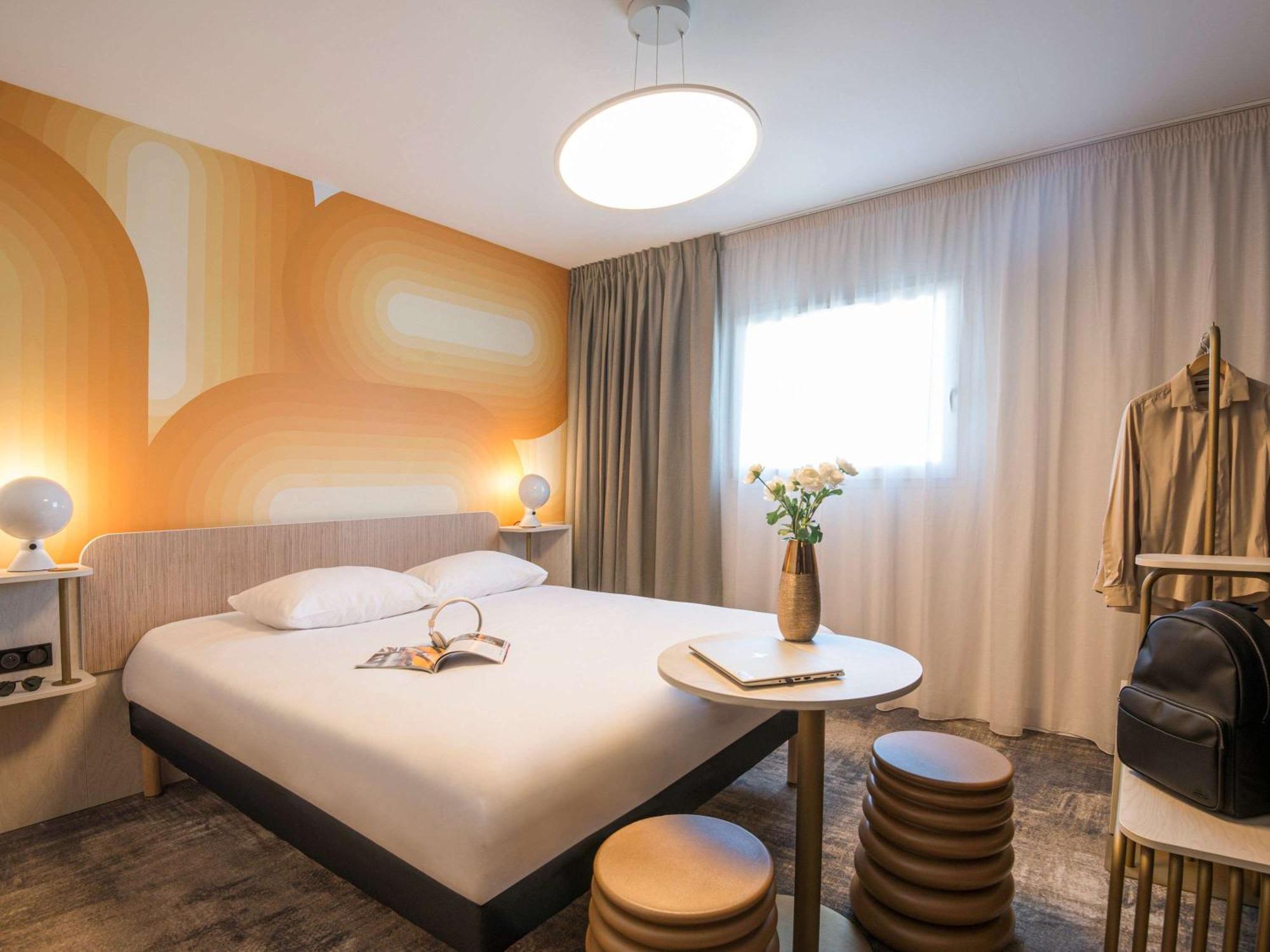 Ibis Styles Pertuis Portes Du Luberon Ngoại thất bức ảnh